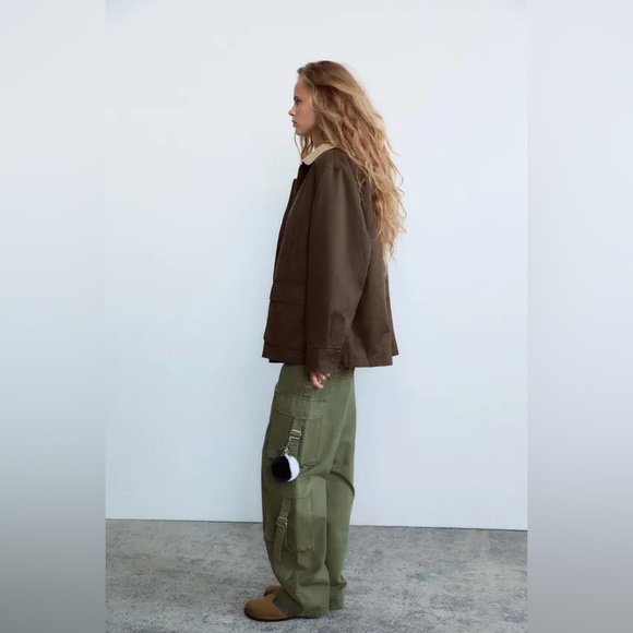 ZARA Oversized Contrast Collar Corduroy Barn Jacket Utility Coat. - Picture 5 of 13